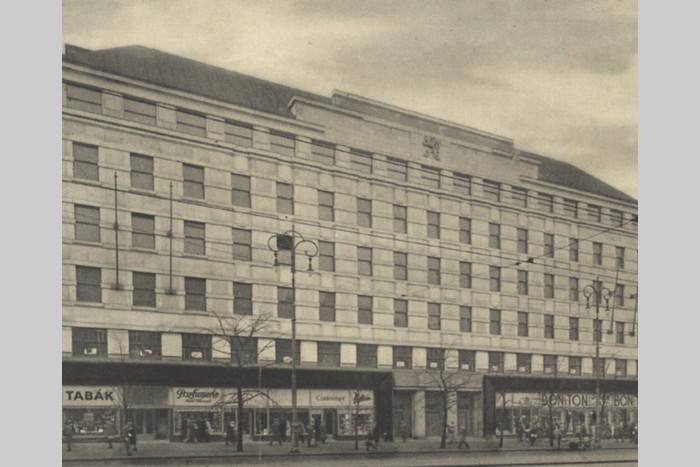 Bankovní budovy 1950 - 1993