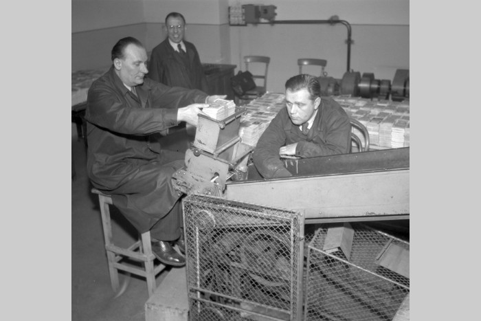Ničení starých protektorátních peněz v NBČ (1946), ČTK